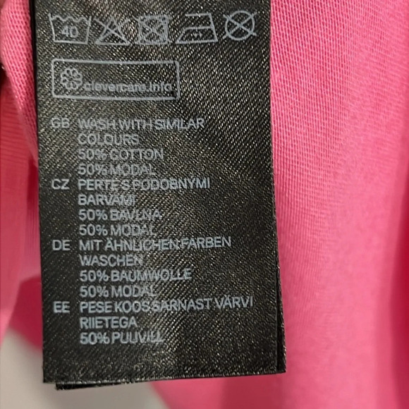 H&M women’s pink tee - size large - Picture 6 of 7